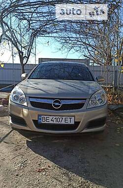 Седан Opel Vectra 2006 в Новом Буге