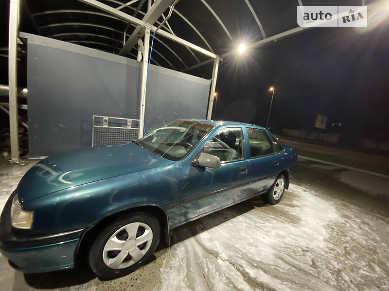 Седан Opel Vectra 1994 в Івано-Франківську фото 5 Седан Opel Vectra 1994 в Івано-Франківську