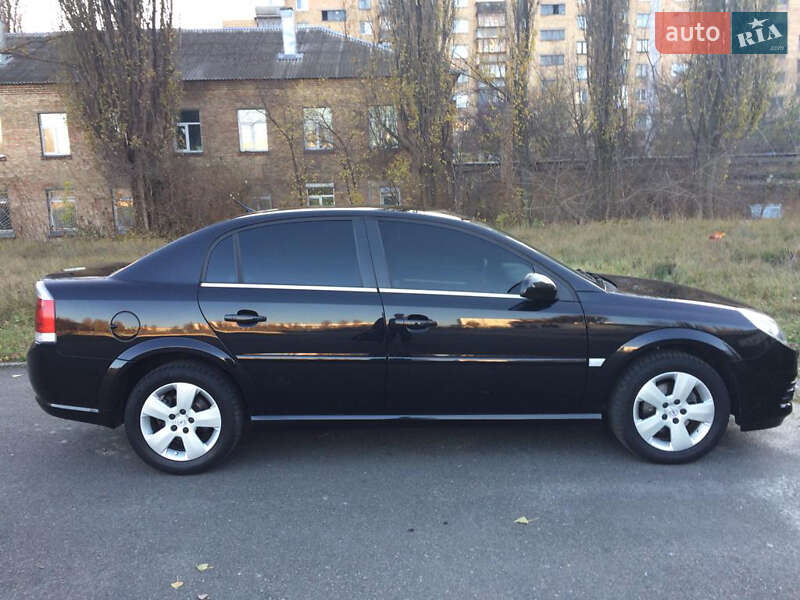 Седан Opel Vectra 2006 в Киеве