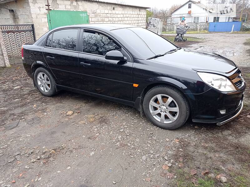 Седан Opel Vectra 2006 в Вольнянске