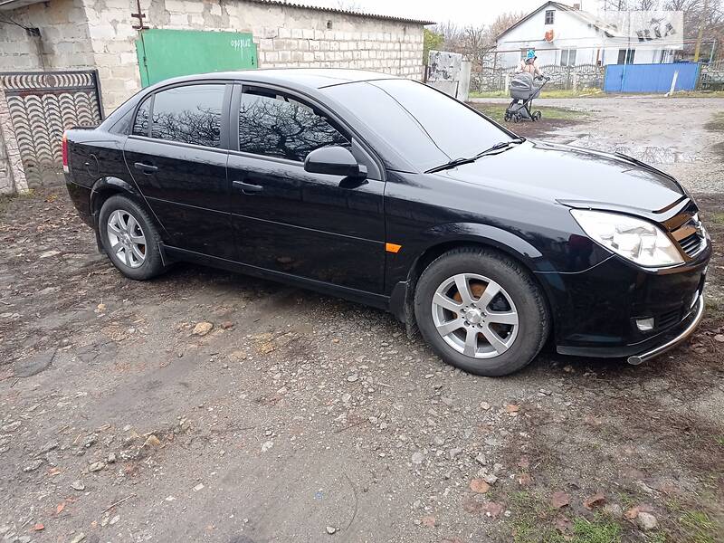 Седан Opel Vectra 2006 в Вольнянске