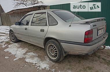 Седан Opel Vectra 1990 в Чернигове