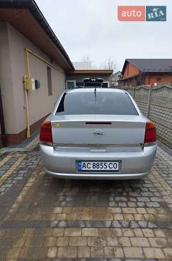 Седан Opel Vectra 2005 в 