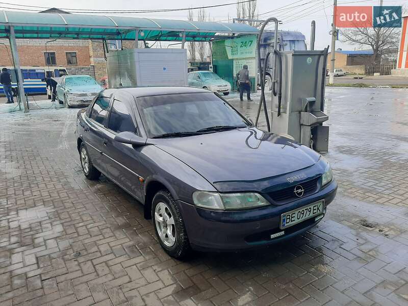 Седан Opel Vectra 1996 в Николаеве фото 10 Седан Opel Vectra 1996 в Николаеве