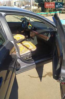 Седан Opel Vectra 2002 в 