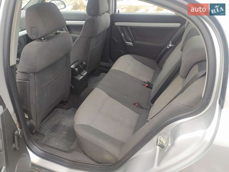 Седан Opel Vectra 2005 в Старой Синяве фото 13 Седан Opel Vectra 2005 в Старой Синяве