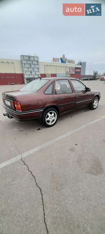 Седан Opel Vectra 1991 в Киеве