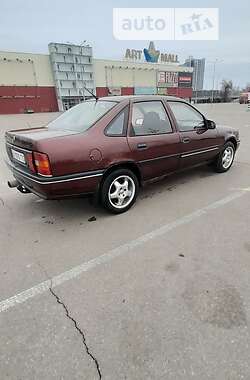 Седан Opel Vectra 1991 в Киеве