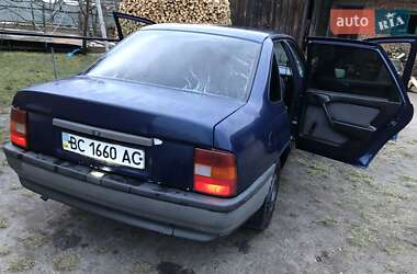 Седан Opel Vectra 1993 в Львове