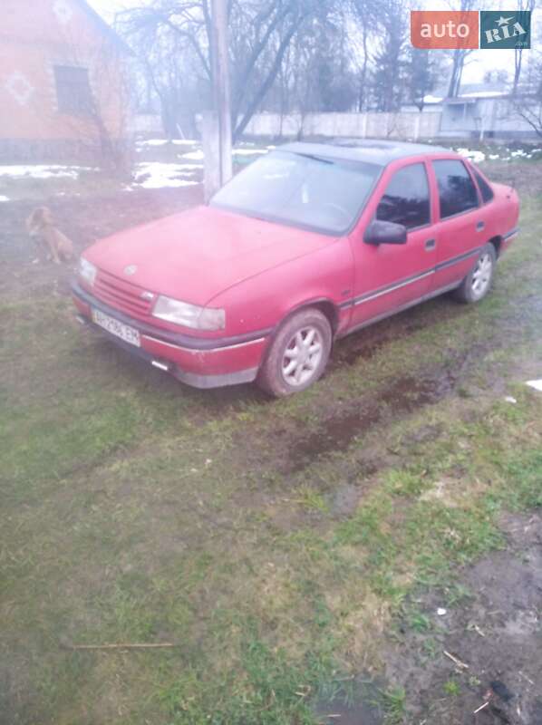 Седан Opel Vectra 1989 в Рокитному фото 5 Седан Opel Vectra 1989 в Рокитному