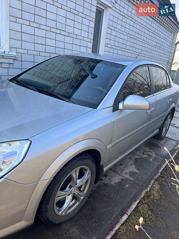 Седан Opel Vectra 2007 в Киеве