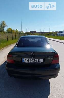 Седан Opel Vectra 2000 в 