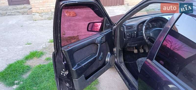 Седан Opel Vectra 1991 в Рокитному фото 8 Седан Opel Vectra 1991 в Рокитному