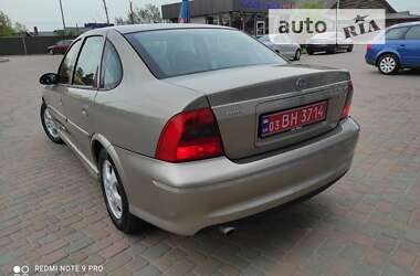 Седан Opel Vectra 1999 в Сарнах