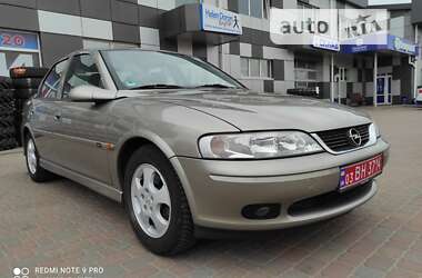 Седан Opel Vectra 1999 в Сарнах