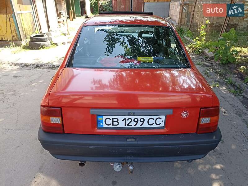 Седан Opel Vectra 1991 в Чернігові