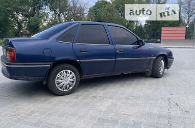 Седан Opel Vectra 1992 в Львове