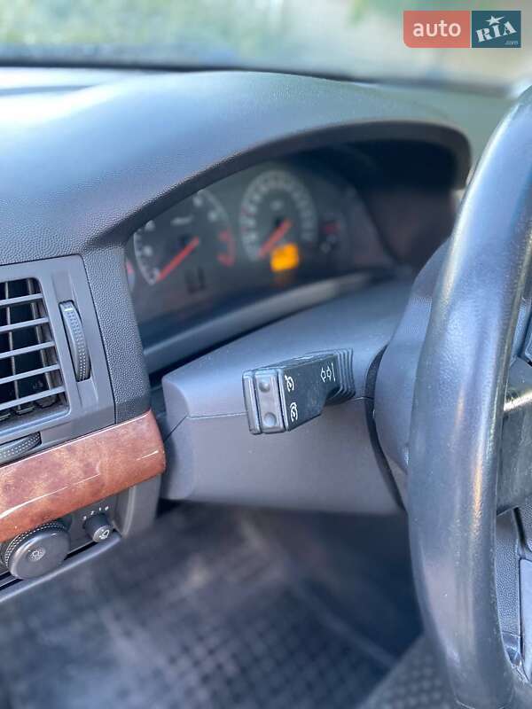 Седан Opel Vectra 2003 в Днепре фото 5 Седан Opel Vectra 2003 в Днепре