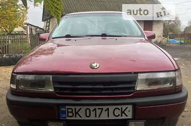 Седан Opel Vectra 1990 в Рожище
