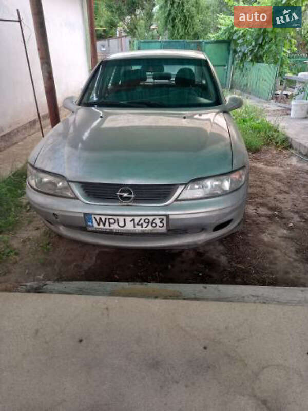 Седан Opel Vectra 1999 в Одессе