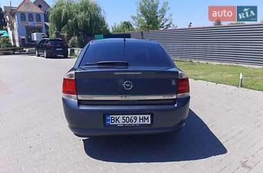 Ліфтбек Opel Vectra 2007 в Радивиліві