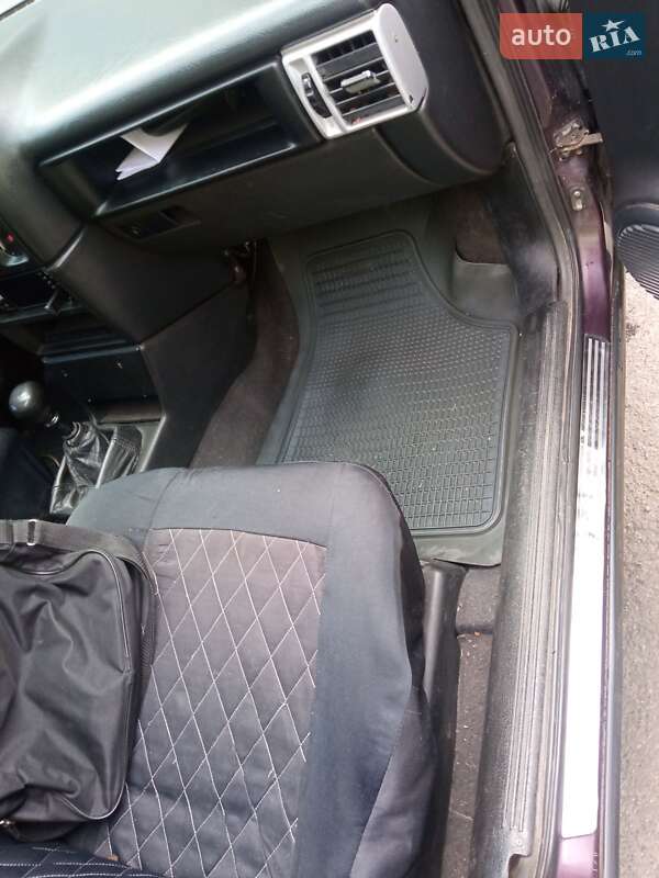 Седан Opel Vectra 1993 в Зборові