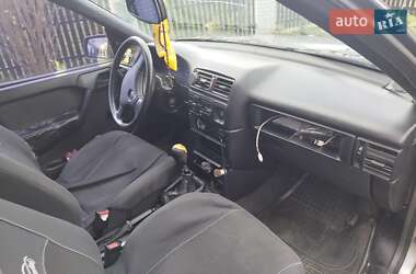 Седан Opel Vectra 1991 в 