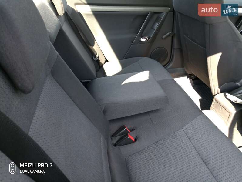 Седан Opel Vectra 2007 в Дніпрі