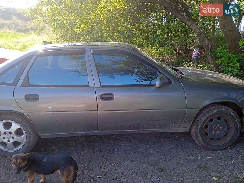Седан Opel Vectra 1993 в Днепре