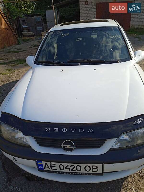 Седан Opel Vectra 1997 в Кривому Розі