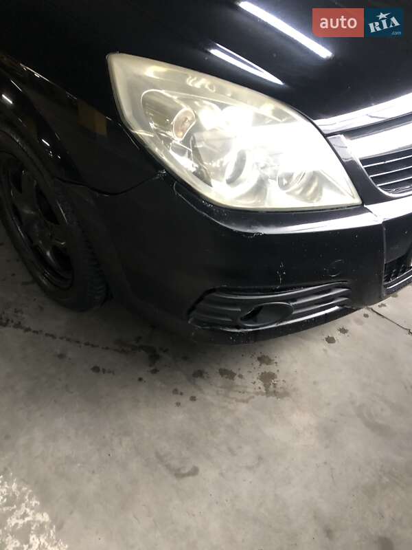 Ліфтбек Opel Vectra 2006 в Львові