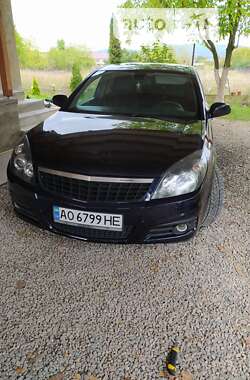 Седан Opel Vectra 2006 в Королеві