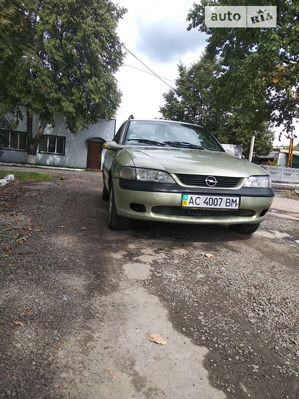 Универсал Opel Vectra 1997 в Камне-Каширском