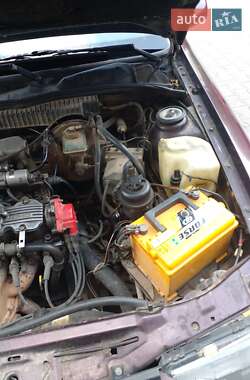 Седан Opel Vectra 1993 в Тростянці