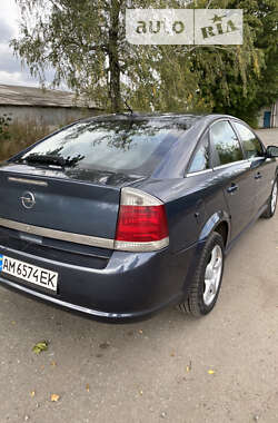 Лифтбек Opel Vectra 2007 в Романове