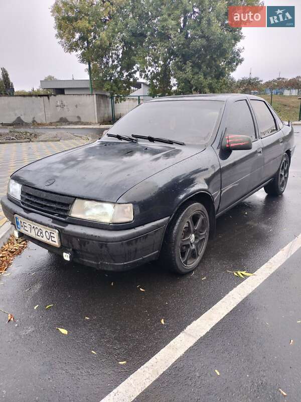 Седан Opel Vectra 1989 в Олександрії