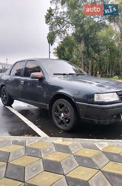 Седан Opel Vectra 1989 в Олександрії