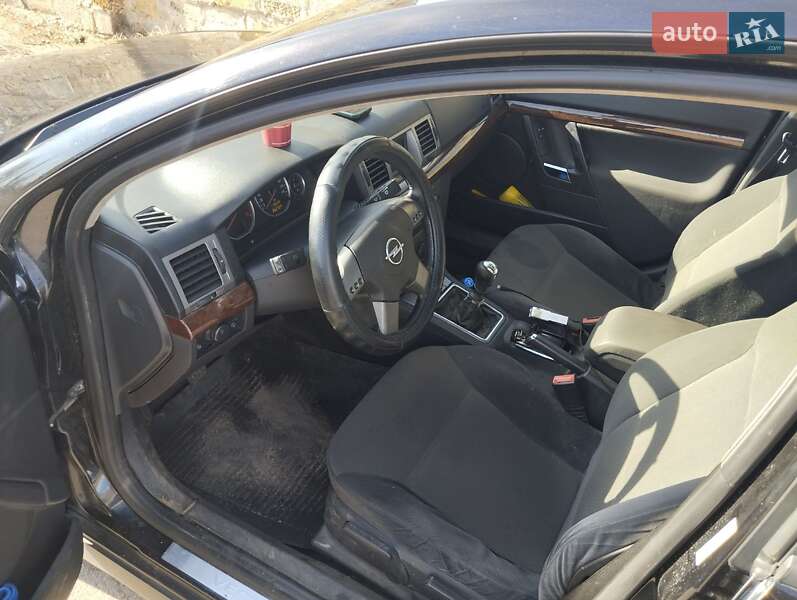 Універсал Opel Vectra 2004 в Роздільній
