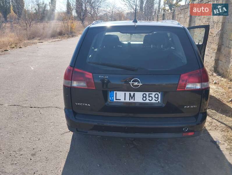 Універсал Opel Vectra 2004 в Роздільній