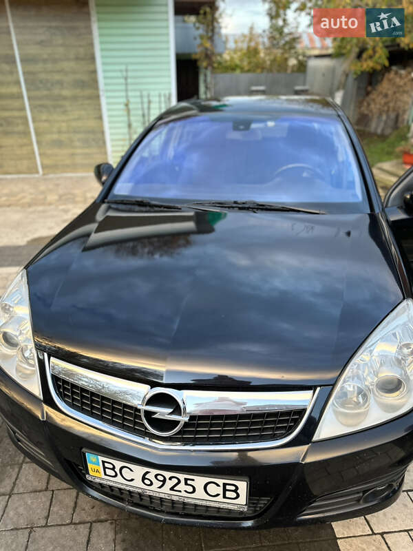 Седан Opel Vectra 2006 в Трускавце