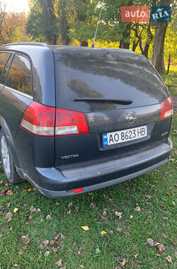 Универсал Opel Vectra 2006 в Хусте