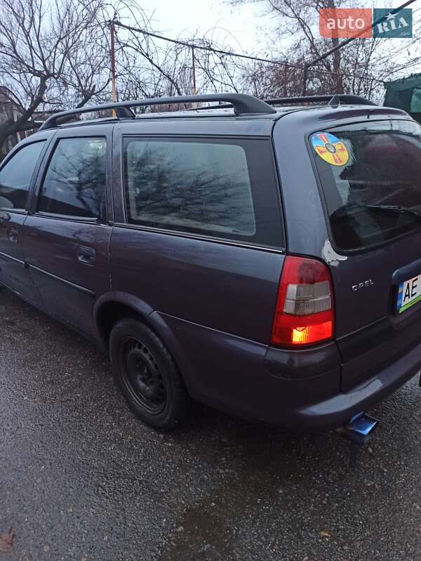 Универсал Opel Vectra 1997 в Днепре фото 10 Универсал Opel Vectra 1997 в Днепре