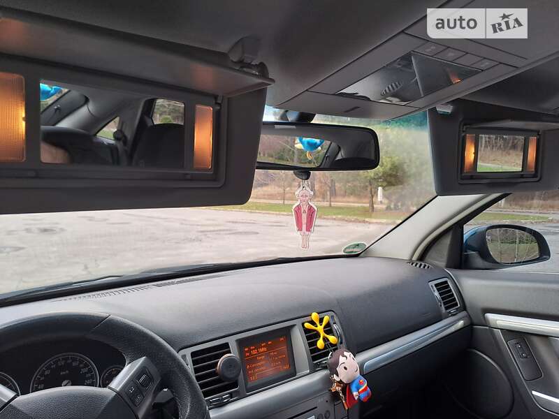 Лифтбек Opel Vectra 2007 в Горишних Плавнях