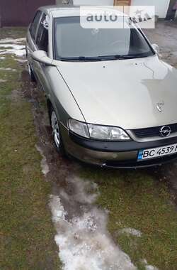 Седан Opel Vectra 1998 в Радехове