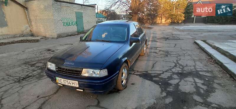 Седан Opel Vectra 1989 в Желтых Водах фото 3 Седан Opel Vectra 1989 в Желтых Водах