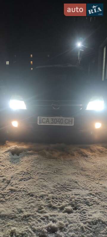 Opel Vectra 2004