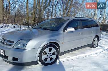 Универсал Opel Vectra 2004 в 
