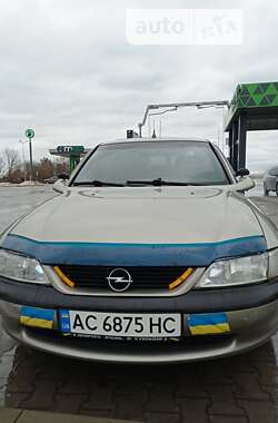 Седан Opel Vectra 1996 в Луцьку