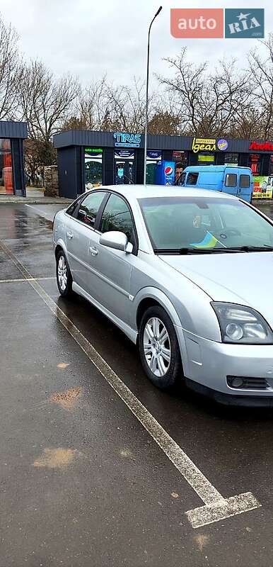 Лифтбек Opel Vectra 2003 в Николаеве