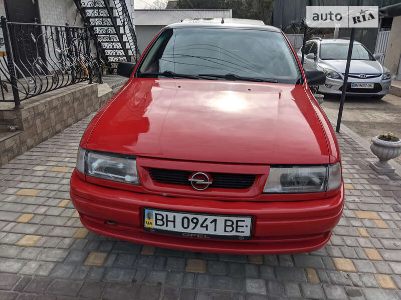 Седан Opel Vectra 1989 в Арцизе